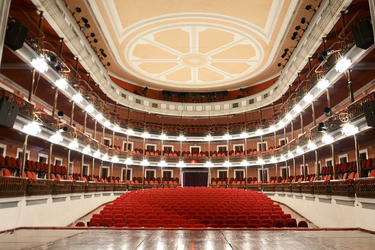 teatro angela peralta
